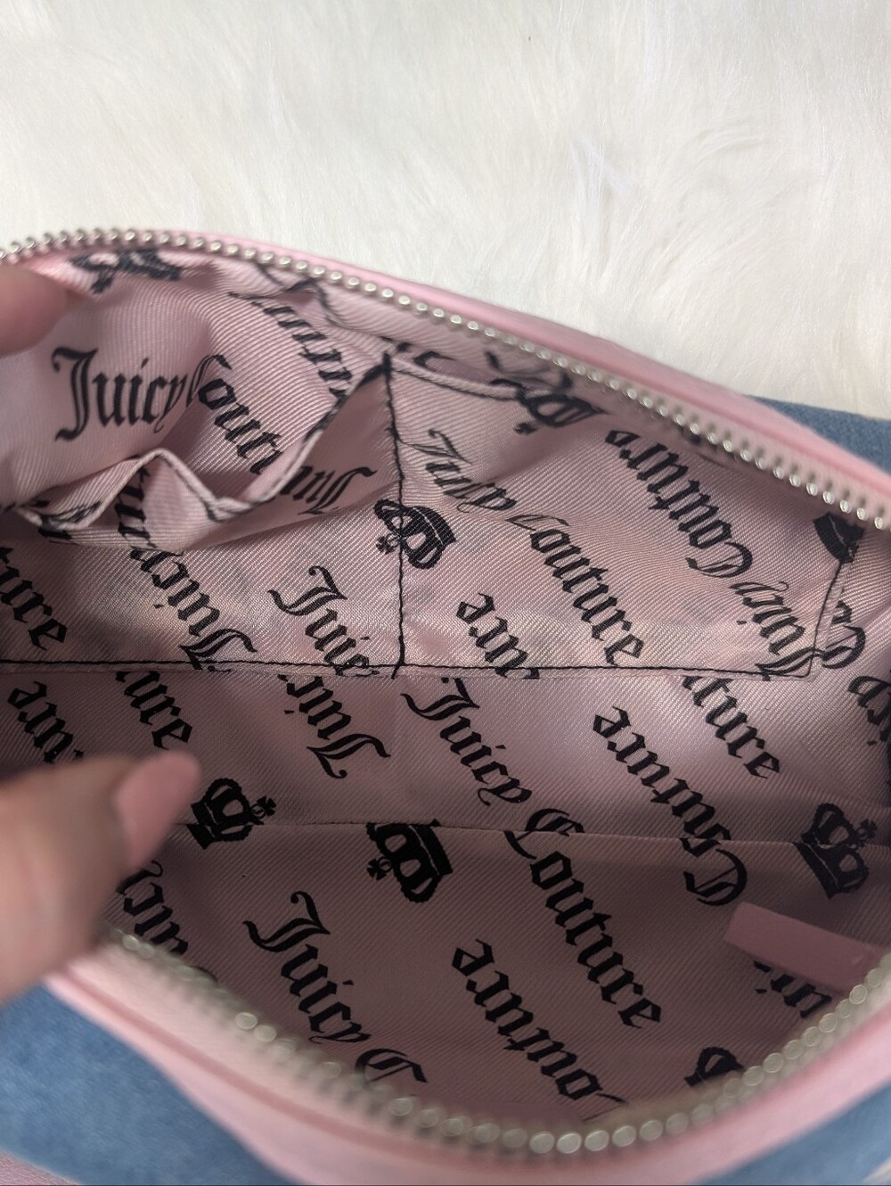 Juicy Couture Denim Pink Daisy Barrell Bag with JC Charm & Butterfly Detail 🦋 - Picture 13 of 16